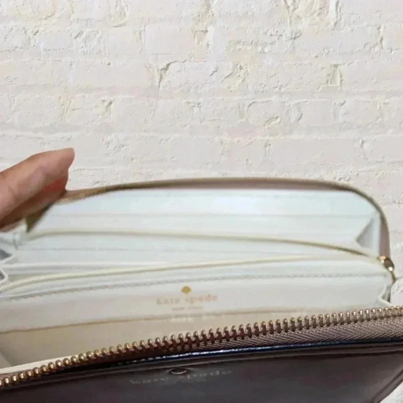 Kate Spade Leather Wallet - Picture 2 of 4